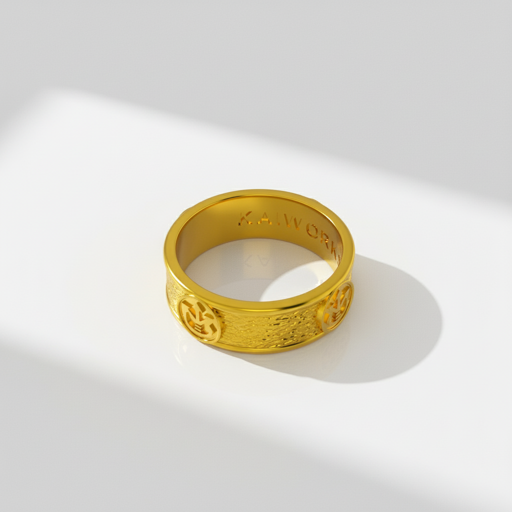 Royal Crest Ring Band