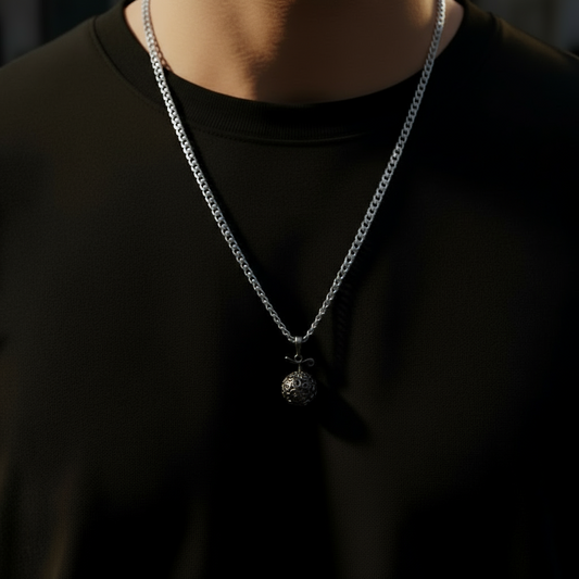 Gomu Gomu Pendant in 14K Gold