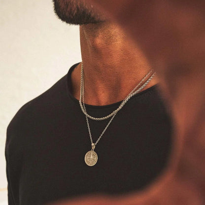 Collares con brújula en capas para hombres