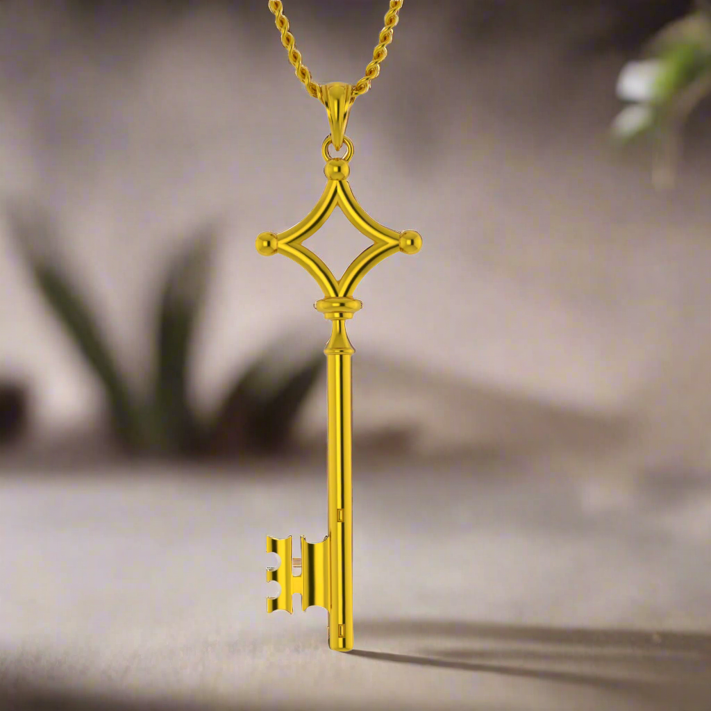 Eren's Key Pendant in 14K Gold