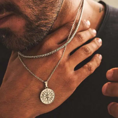 Collares con brújula en capas para hombres